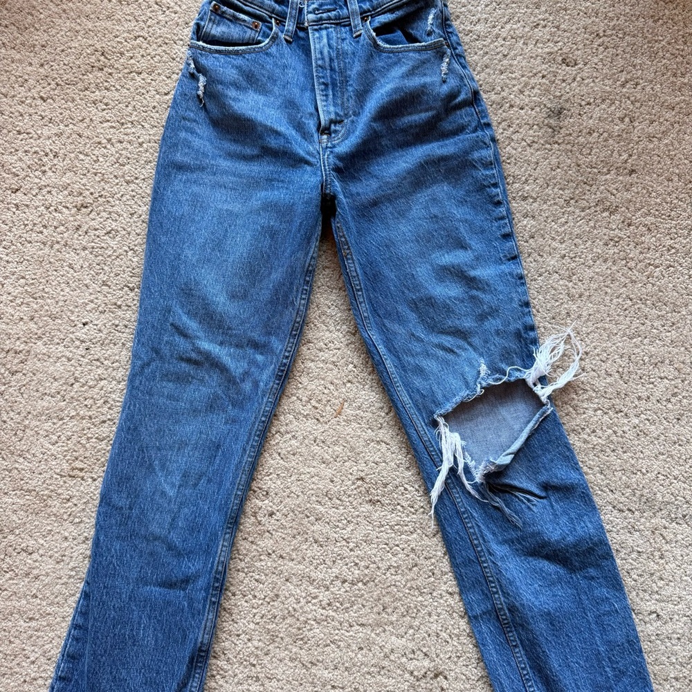 2 pairs of Abercrombie & Fitch 90s straight, high rise and mid rise